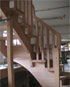 Falegnameria con lavorazioni a disegno in legno massello di faggio evaporato